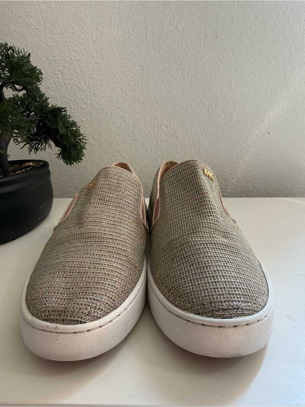 Michael Kors Keaton Metallic Beige Slip-On Sneakers size 8.5 - Picture 3 of 8